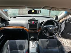 Photo of the vehicle Honda Inspire