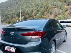 Сүрөт унаа Hyundai Elantra