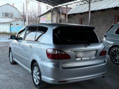 Фото авто Toyota Ipsum