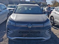 Photo of the vehicle Volkswagen Tiguan