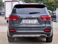 Сүрөт унаа Kia Sorento