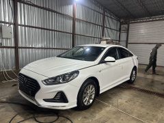 Сүрөт унаа Hyundai Sonata