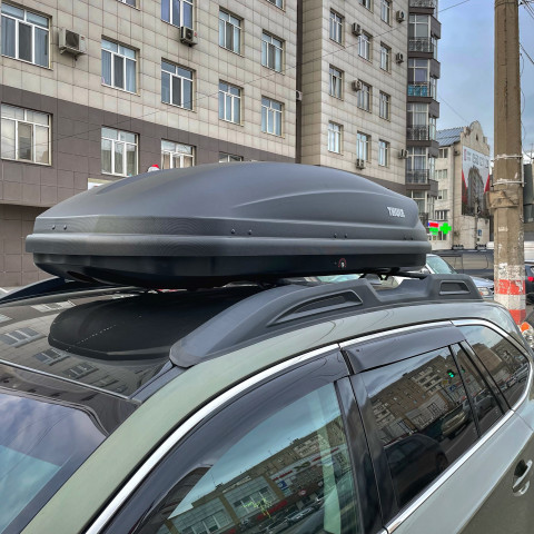 🚘: THULE PACIFIC M