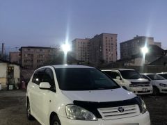 Фото авто Toyota Ipsum