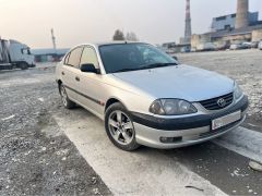 Сүрөт унаа Toyota Avensis