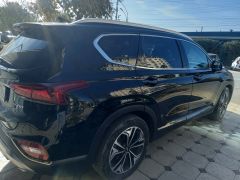 Photo of the vehicle Hyundai Santa Fe