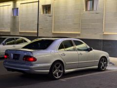 Photo of the vehicle Mercedes-Benz E-Класс