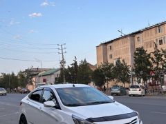 Сүрөт унаа Hyundai Solaris