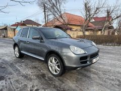 Photo of the vehicle Porsche Cayenne