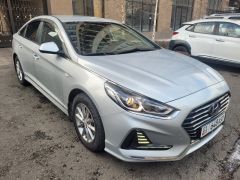 Photo of the vehicle Hyundai Sonata