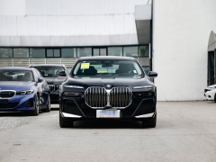 Фото авто BMW 7 серии