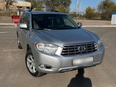 Photo of the vehicle Toyota Highlander