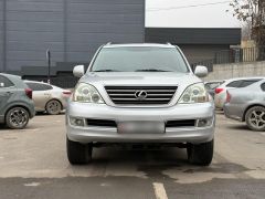 Photo of the vehicle Lexus GX