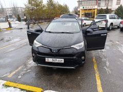 Сүрөт унаа Toyota RAV4