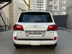 Сүрөт унаа Lexus LX