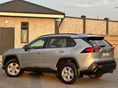 Сүрөт унаа Toyota RAV4