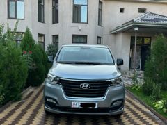 Фото авто Hyundai Grand Starex