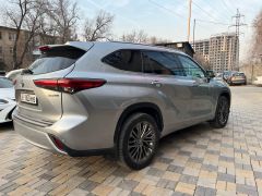 Сүрөт унаа Toyota Highlander