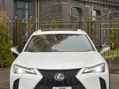 Фото авто Lexus UX