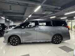 Сүрөт унаа Toyota Alphard