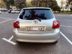 Сүрөт унаа Toyota Auris