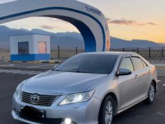 Сүрөт унаа Toyota Camry