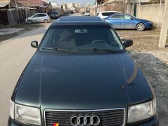 Photo of the vehicle Audi 100