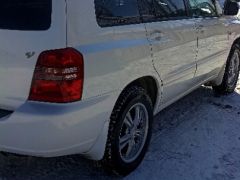 Сүрөт унаа Toyota Kluger