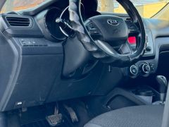 Сүрөт унаа Kia Rio