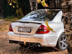 Фото авто Mercedes-Benz E-Класс