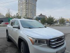 Photo of the vehicle GMC Acadia