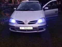 Фото авто Nissan Almera Tino