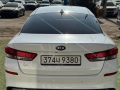 Photo of the vehicle Kia K5