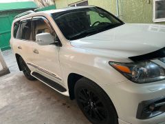 Сүрөт унаа Lexus LX