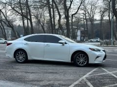 Фото авто Lexus ES