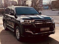 Сүрөт унаа Toyota Land Cruiser