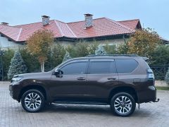 Сүрөт унаа Toyota Land Cruiser Prado