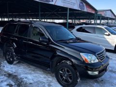 Photo of the vehicle Lexus GX