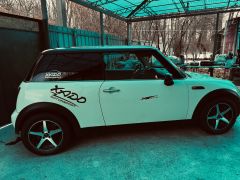 Сүрөт унаа MINI Hatch