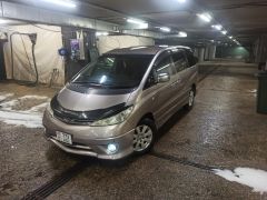 Photo of the vehicle Toyota Estima