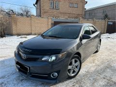 Сүрөт унаа Toyota Camry