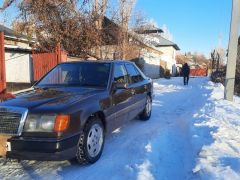 Фото авто Mercedes-Benz W124