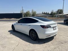 Сүрөт унаа Tesla Model 3