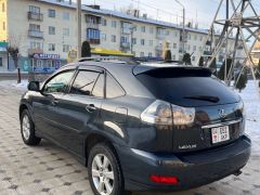 Photo of the vehicle Lexus RX