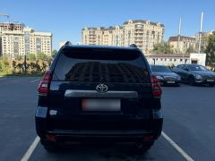 Photo of the vehicle Toyota Land Cruiser Prado