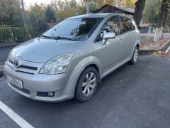 Сүрөт унаа Toyota Corolla Verso