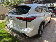 Сүрөт унаа Toyota Highlander