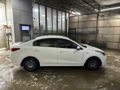 Сүрөт унаа Kia Rio