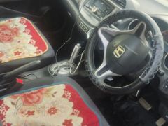 Photo of the vehicle Honda Fit