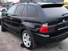 Photo of the vehicle BMW X5